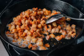 Thêm chút gia vị này vào, mỡ lợn trắng mềm để cả năm không hỏng