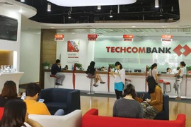 Vì sao nhiều ngân hàng chưa lên sàn?