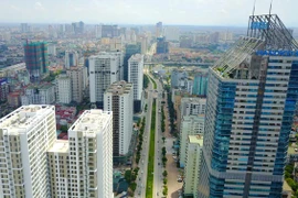 Điểm tên hàng loạt cao ốc “chèn ép” hạ tầng giao thông Hà Nội