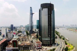 Căn hộ Sài Gòn 10.000 USD/m2: Hồng Kông, Singapore cũng ngả mũ