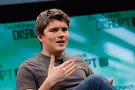 11 nam thanh nữ tú vừa giàu có vừa độc thân quyến rũ