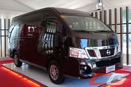 Nissan Urvan Premium mới “chốt giá” 753 triệu đồng tại ĐNÁ