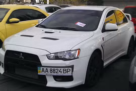 “Tóm gọn” huyền thoại Mitsubishi Lancer Evolution X tại Ukraine