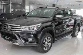 Toyota Hilux 2017 bản nâng cấp “chốt giá” 469 triệu đồng
