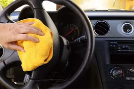 Những mẹo đơn giản giúp cho nội thất xe ôtô như mới