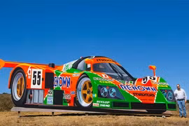 Huyền thoại xe đua Mazda 787B “lên hình” cao 7m