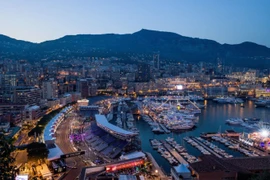 Ghé thăm quốc gia xa xỉ bậc nhất thế giới và sự thật gây choáng