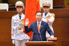 Toàn cảnh tân Chủ tịch nước Võ Văn Thưởng tuyên thệ trước đồng bào