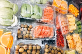 Những thực phẩm giảm giá sốc nhưng không nên mua