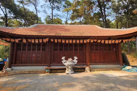 Công trình không phép khu di tích quốc gia chùa Lôi Âm nhìn như nào?