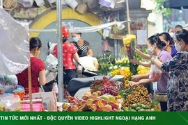 Nhiều loại hình dịch vụ lao đao vì giá xăng tăng phi mã