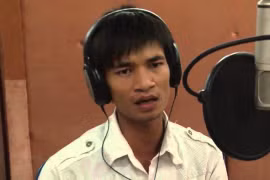 Lệ Rơi từng phải bán nhà trả nợ, bỏ showbiz về quê làm công nhân giờ ra sao?