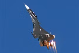 Dàn khí tài khủng Nga hứa cung cấp cho Kazakhstan và Uzbekistan