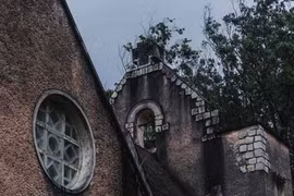 Ảnh: Tu viện bỏ hoang đẹp như ở châu Âu giữa lòng Đà Lạt 