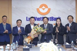 LienVietPostBank: Bầu Thụy được bầu giữ chức Chủ tịch, 11 tháng lãi hơn 5.500 tỷ