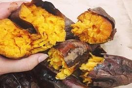 6 món ăn vặt được chị em gọi online nhiều nhất năm 2017