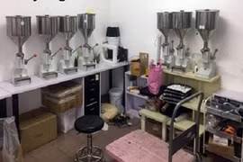 Cơ sở “phù phép” mỹ phẩm giả thành hàng hiệu 