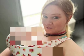 Nghiện nâng ngực, cô gái sở hữu vòng 1 khiến người nhìn choáng