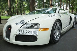 Ông Đặng Lê Nguyên Vũ cho cả dàn siêu xe tham dự hành trình Gumball 3000 