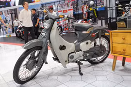 Ngắm Honda Super Cub C100 – thế hệ đầu tiên 