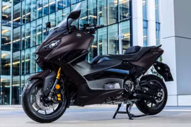 Chi tiết xe tay ga khủng Yamaha TMAX Tech Max 2025 