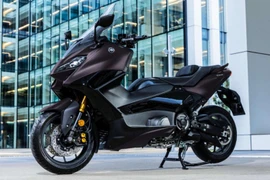 Chi tiết xe tay ga khủng Yamaha TMAX Tech Max 2025 