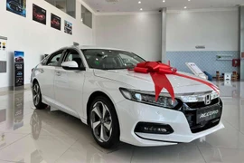 Ôtô nhập khẩu đua giảm giá, xe lắp ráp trong nước đau đầu?