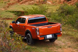 Người mua Isuzu D-Max Type Z được ưu đãi tới 120 triệu 