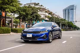 Xả tồn kho, KIA K5 đang giảm mạnh lên tới 75 triệu đồng