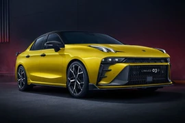 Xe Lynk & Co 03+ 2024 về Việt Nam có giá bán dự kiến 1,899 tỷ đồng