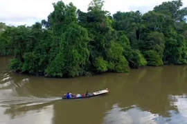 Hãi hùng những dòng sông nguy hiểm nhất thế giới