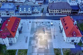 Kinh ngạc thị trấn không có ánh sáng mặt trời suốt 5 tháng