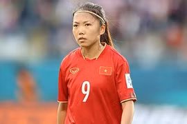 Huỳnh Như đón tin kém vui từ Lank FC