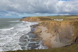 Cứu 3 người đuối nước, nam sinh 20 tuổi tử vong