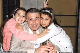 Điều tra lại vụ ông trùm mafia bị 3 con gái sát hại ở Nga