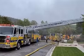 Máy bay lao xuống nhà dân ở Mỹ, phi công thiệt mạng