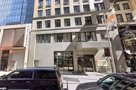 Rơi từ tầng 15 khách sạn, người đàn ông 39 tuổi tử vong