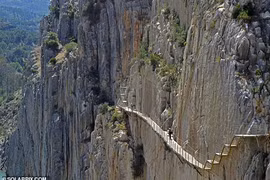 Đi leo núi, cô gái 21 tuổi ngã tử vong thương tâm