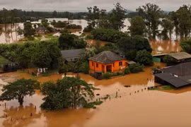Mưa lũ kinh hoàng ở Brazil, hàng chục người thiệt mạng