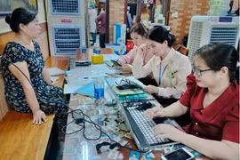 Vụ ngộ độc bánh mì Phượng: Người nhà chủ tiệm lên tiếng