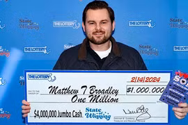 Được mẹ tặng vé số dịp Valentine, bất ngờ trúng 1 triệu USD