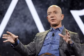 Đường đến thành công của “ông vua” thương mại điện tử Jeff Bezos