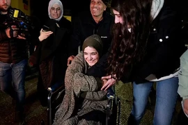 Israel-Hamas thả bao nhiêu con tin trong ngày đầu ngừng bắn?