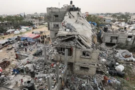 Israel tấn công dữ dội Gaza, hàng chục người dân thiệt mạng