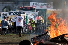 Toàn cảnh làn sóng biểu tình của nông dân khắp Châu Âu