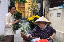 Chân dung chồng cũ ngoài đời của 'cô Hạnh bán hoa' Thúy Hà