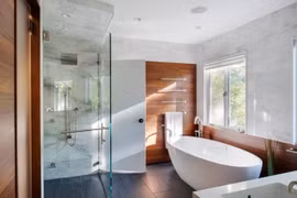 Phòng tắm nhỏ mà sang xịn chẳng kém gì spa nhờ thiết kế đẹp xuất sắc