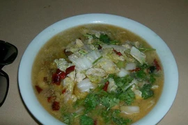 Rùng mình với món sâu nấu "đủ kiểu" của Giang Tô