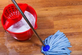 Tối giản việc nhà hết cỡ chỉ bằng vài mẹo với lon coca