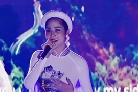 Hoa hậu - Á hậu Việt khoe giọng hát: Nỗi ám ảnh kinh hoàng